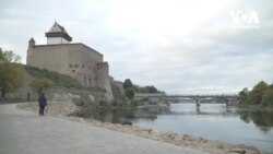 Естонці із занепокоєнням дивляться у бік російського сусіда. Відео