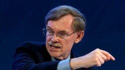 Віддати Україні активи Кремля – це елегантне правосуддя. Боб Зеллик. Інтерв’ю. Відео