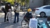 放弃医保求生存，中国经济真的不行了？