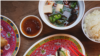 纽约布鲁克林的Mile End Delicatessen餐厅每年在平安夜和圣诞节提供特别菜单，以中餐为特色，并带有一些犹太熟食风味。
