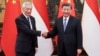 资料照片: 中国领导人习近平在北京会晤到访的新加坡总理李显龙（2023年3月31日）