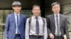 3名承认交替控罪”煽惑他人有意图而伤人罪”，被撤销《港区国安法》下”宣扬恐怖主义罪”的香港大学学生(左起)杜林丞亨、郭永皓及容颂禧 (美国之音/汤惠芸)