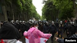 На акции протеста против закона «об иноагентах». Тбилиси, 14 мая 2024.