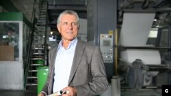 Засновник та президент групи компаній "Фактор" Сергій Політучий. Його типографія "Фактор-Друк" друкувала підручники та книжки для більшості українських видавництв, вона була знищена під час російського ракетного обстрілу 23 травня 2024 року. Фото: пресслужба "Фактор". 