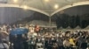 台北举办六四34周年烛光晚会 千余民众不畏大雨悼念