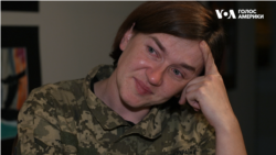 "Зміни мають відбуватися як в армії, так і в суспільстві", – українська військовослужбовиця Андріана Арехта-Сусак. Відео