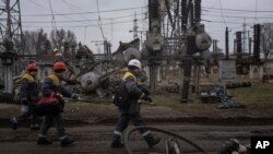 Про підтримку України, а також про зміцнення інфраструктури України перед зимою йшлось під час ранкових розмов державного секретаря США Ентоні Блінкена із керівником офісу президента України Андрієм Єрмаком. Фото: AP, архівне фото за 5 січня 2023 року