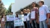 Молодь їде з України. Через байдужість держави? 