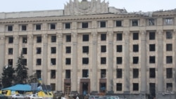 Будівля регіональної адміністрації у центрі Харкова 1 березня 2022 р.