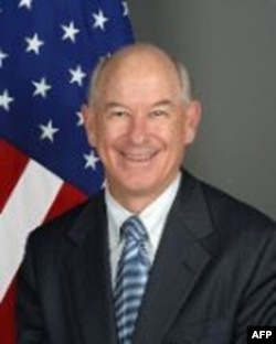 克劳利(Philip J. Crowley)