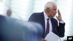 Високий представник ЄС із закордонних справ Жозеп Боррель переконаний, що ЄС має посилити як військовий, так і енергетичний потенціал України напередодні зими