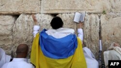 Фото для ілюстрації: молитва в Єрусалимі на Песах, 2022 рік