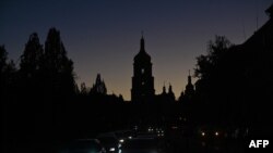 Через обстріли енергетичної інфраструктури в Києві відбувались відключення світла. Фото 31 жовтня 2022 року