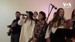 Колядки, українські страви та вертеп: як українська громада Лос-Анджелеса святкувала Різдво. Відео 