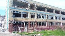 “Не ходіть до школи, школи більше немає”, – історія школи № 66 міста Маріуполя та її директора. Відео