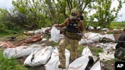 Нова оцінка означає, що Росія могла втратити, загиблими або пораненнями, до половини всієї чисельності свого війська в Україні.