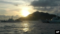 日本海岸警卫队在有争议岛屿附近巡逻（资料图）