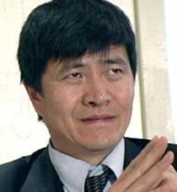 周锋锁 （资料照）