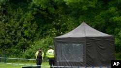 英国警方2024年5月22日在一个公园发现被指控协助香港情报机构从事间谍活动、英国前皇家海军陆战队员马修·特里克特(Matthew Trickett)的尸体。(美联社)