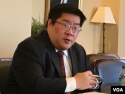 传统基金会中国军事专家成斌(美国之音钟辰芳拍摄)