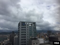 台北上空乌云密布
