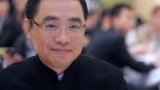 2012年10月23日，中国海航集团副董事长兼首席执行官王健在同Aigle Azur公司在巴黎签署协议之前。 该公司2018年7月4日表示，董事长兼联合创始人王健在法国南部发生的事故中丧生。