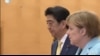 打中国牌 - 安倍外交的双刃剑
