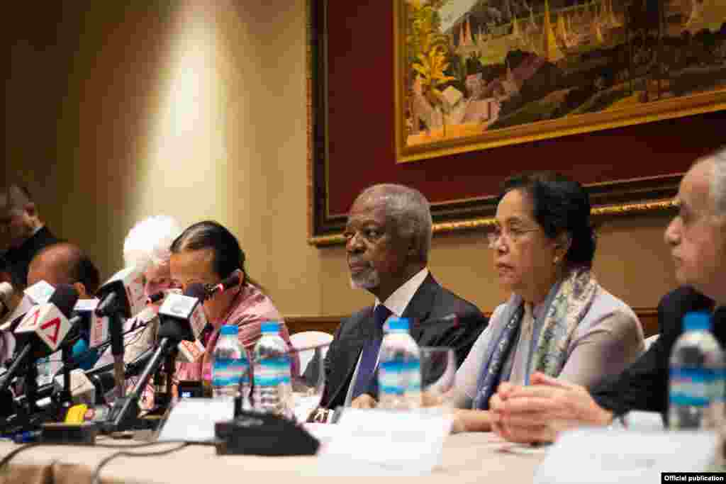 kofi annan Presser