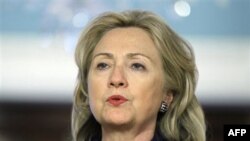 Ngoại trưởng Mỹ Clinton nói 'khó mà hiểu' làm cách nào quyết định của bộ tư pháp Nga có thể phù hợp với những cam kết của Nga về bầu cử tự do và công bằng