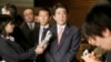 日本学者: 改善日中关系非安倍当务之急
