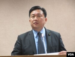 台湾执政党民进党立委王定宇(美国之音张永泰拍摄)