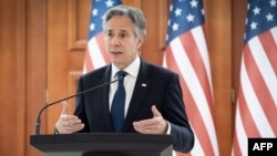 Державний секретар США Ентоні Блінкен під час пресконференції з президенткою Молдови 29 травня 2024 року. Фото: Elena Covalenco/AFP 