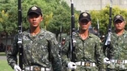 台湾双十节前三军表演先睹为快