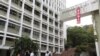 香港大专院校校园国庆日齐挂港独条幅