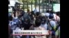 泰国选民勇敢投票，暴力时有发生