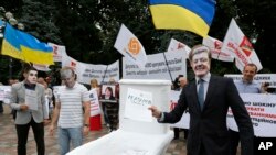 2015-й рік. Мітинг проти корупції у Києві.