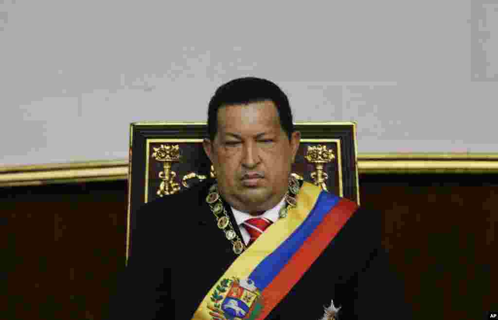 Ông Chavez tham dự một phiên họp đặc biệt tại Quốc hội kỷ niệm Ngày Độc lập của đất nước tại Caracas, ngày 5/7/2012.