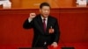 中国领导人习近平在2023年3月的的全国人大代表上宣誓。