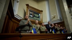 Реакція на виступ президента України Володимира Зеленського у Верховній Раді, 16 жовтня, Київ. Press Service Of The President Of Ukraine via AP