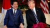 安倍在川金会前访白宫推动日本利益 