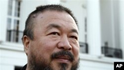 中国艺术家、知名网络作家艾未未(资料照片)