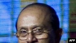 Chương trình ân xá, do Tổng thống Thein Sein (hình trên) loan báo, giảm các án tử hình thành tù chung thân và giảm một năm cho các án tù khác
