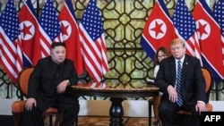 美国总统特朗普和朝鲜领导人金正恩2019年2月28日在河内举行特金会。