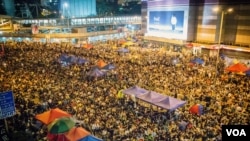 香港特区政府与学联确定10月21日在黄竹坑医专学院举行首次对话