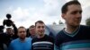 Звільнені інспектори ОБСЄ у Києві, Яценюк вимагає, щоб і "альфівців" повернули