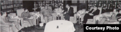 1972年2月毛与尼克松会晤，右二为洛德 (洛德提供)