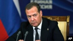 Заступник голови Ради безпеки Росії та голова партії "Єдина Росія" Дмитро Медведєв, Росія, 14 листопада 2023. Ekaterina Shtukina, Sputnik Pool Photo via AP