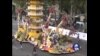 玫瑰花车驱散冬寒迎新年