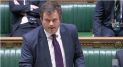 英国移民政务次官福斯特