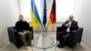 Німеччина запевняє Україну у підтримці і зміцнює захист "логістичного центру поставок допомоги" Києву в Польщі 